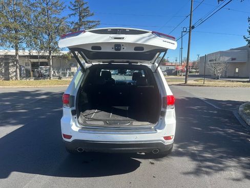 Used 2014 Jeep Grand Cherokee Limited image 6