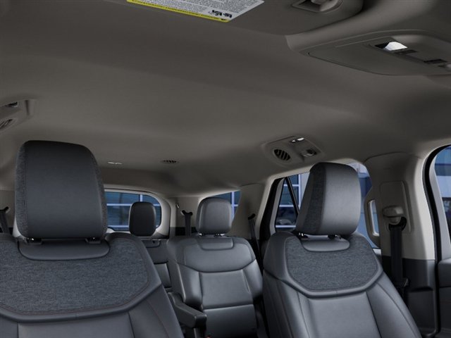 New 2027 Ford Explorer Active w/ Active Comfort Package RWD image 22