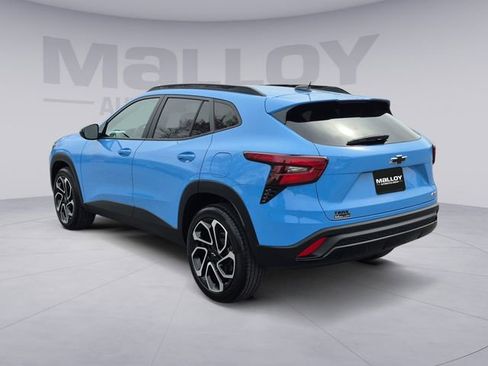 Used 2024 Chevrolet Trax RS w/ Sunroof Package image 3