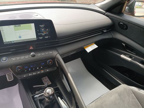 New 2025 Hyundai Elantra N image 22