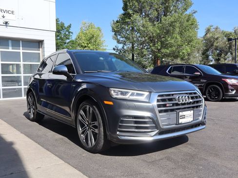 Used 2018 Audi SQ5 Premium Plus w/ S Sport Package AWD/4WD image 6