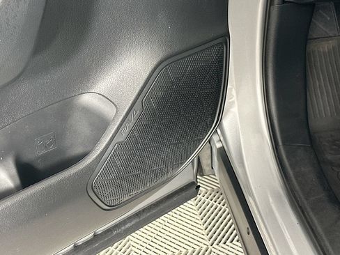 Used 2021 Toyota RAV4 XSE AWD/4WD image 26