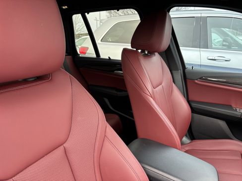 Used 2023 BMW X3 M40i w/ Premium Package image 35