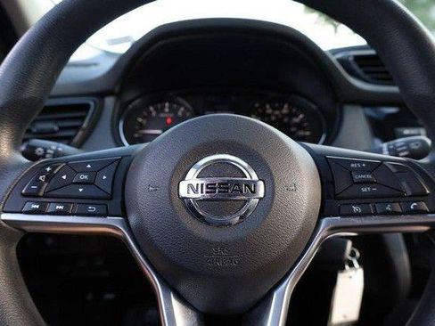 Used 2020 Nissan Rogue Sport S w/ Appearance Package AWD/4WD image 9
