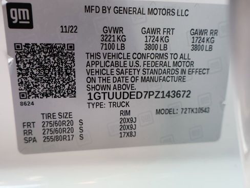 Used 2023 GMC Sierra 1500 SLT w/ SLT Premium Package AWD/4WD image 13