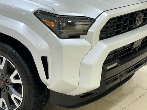 New 2026 Toyota 4Runner TRD Sport AWD/4WD image 2