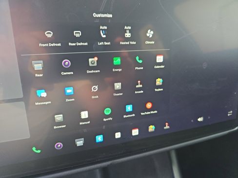 Used 2021 Tesla Model S Plaid image 23