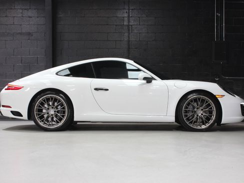 Used 2019 Porsche 911 Carrera image 20