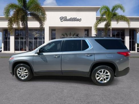 Used 2020 Chevrolet Traverse LT image 9