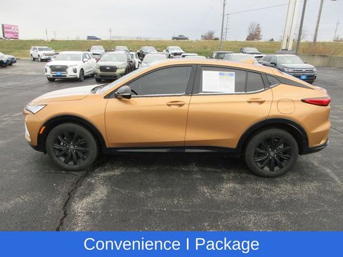 Certified 2024 Buick Envista Sport Touring w/ Convenience I Package image 2