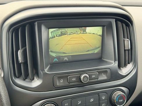 Used 2018 Chevrolet Colorado W/T image 21