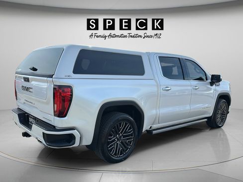 Used 2022 GMC Sierra 1500 Denali Ultimate AWD/4WD image 5