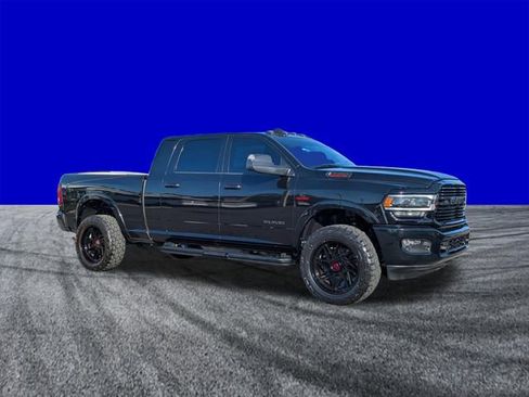 Used 2022 RAM 2500 Laramie w/ Night Edition image 2