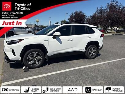 Used 2023 Toyota RAV4 SE w/ Weather & Moonroof Package