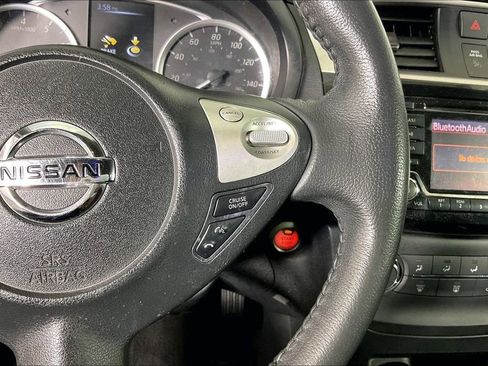 Used 2017 Nissan Sentra SV FWD image 28