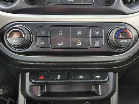 Used 2015 GMC Canyon SLE w/ SLE Convenience Package AWD/4WD image 5