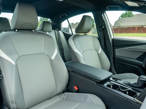 Used 2026 Toyota Camry SE w/ Convenience Package FWD image 18