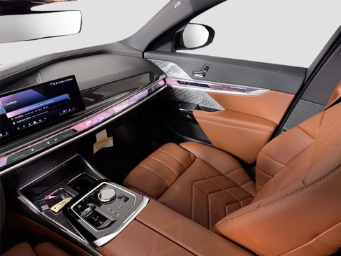 New 2026 BMW 750e xDrive w/ Executive Package AWD/4WD image 46