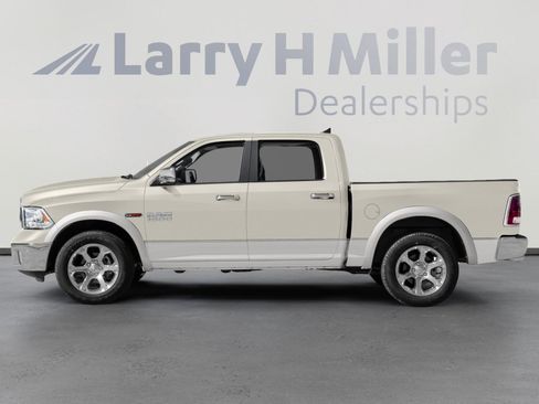 Used 2017 RAM 1500 Laramie w/ Convenience Group image 6