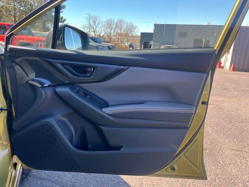 Used 2021 Subaru Crosstrek 2.5i Sport w/ Moonroof Package image 16