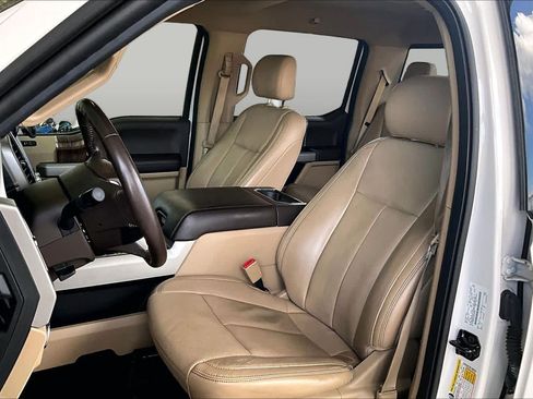 Used 2018 Ford F150 Lariat w/ Equipment Group 501A Mid AWD/4WD image 8