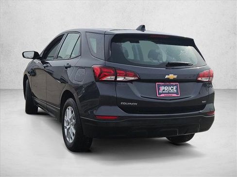 Used 2022 Chevrolet Equinox LS image 7