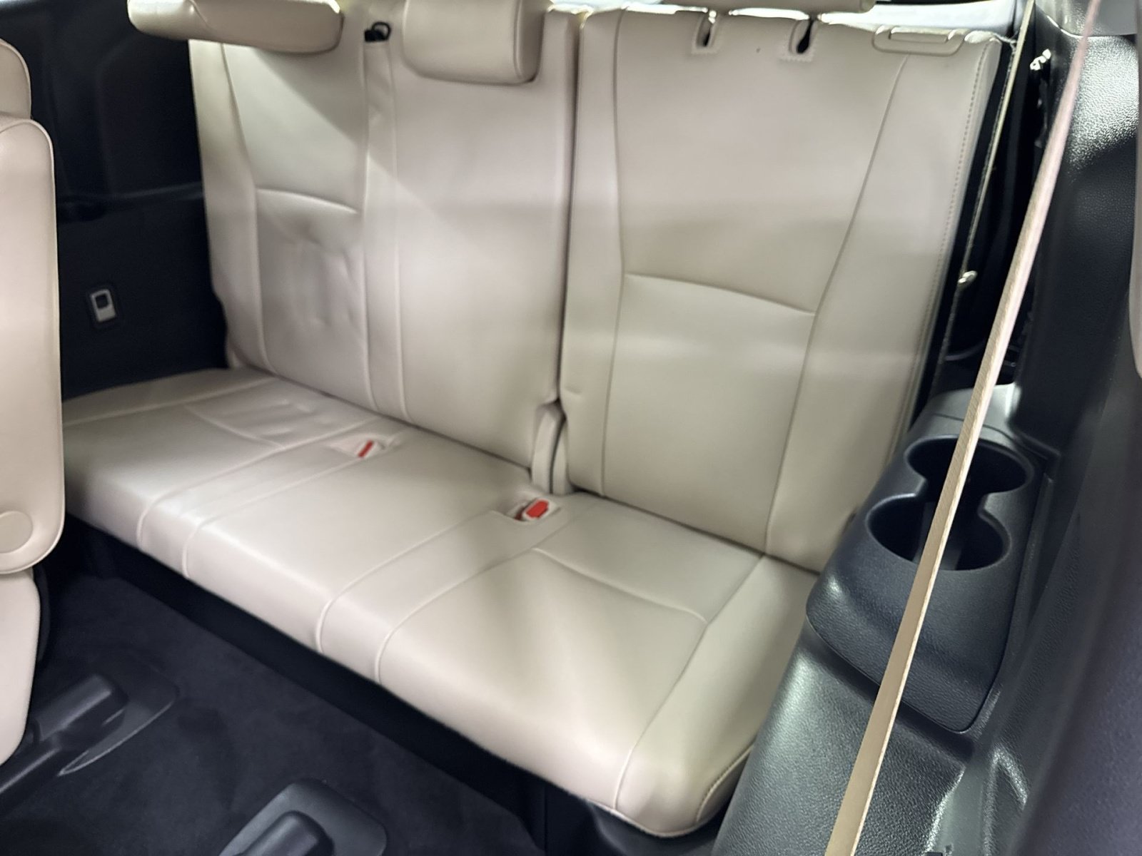 Used 2022 Toyota Highlander Limited AWD/4WD image 38