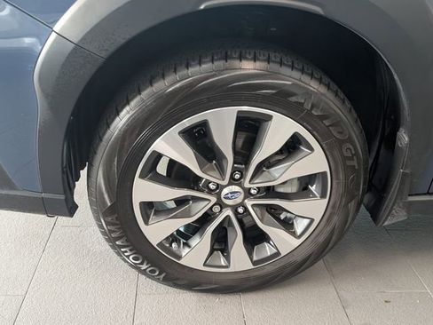 Used 2023 Subaru Outback Limited image 4