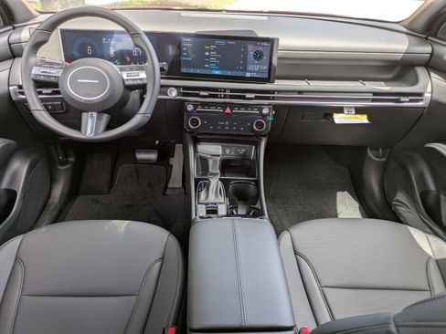 New 2025 Hyundai Tucson XRT image 12