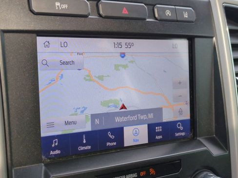 Used 2020 Ford F150 Lariat image 29