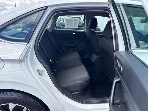 Used 2025 Volkswagen Jetta S FWD image 32
