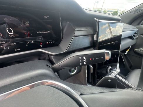 New 2026 GMC Acadia Elevation w/ Elevation Premium Package FWD image 19