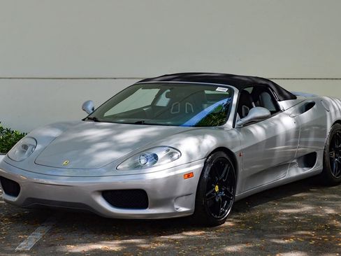 Used 2003 Ferrari 360 Spider RWD image 4