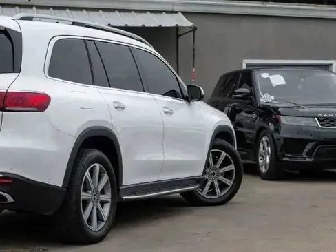 Used 2020 Mercedes-Benz GLS 450 4MATIC image 13