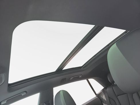 Certified 2025 Audi Q8 Premium Plus AWD/4WD image 20