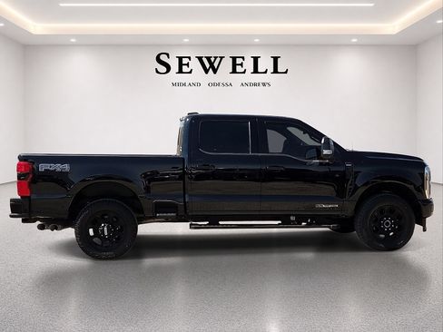 Used 2024 Ford F250 Lariat w/ Lariat Ultimate Package AWD/4WD image 5
