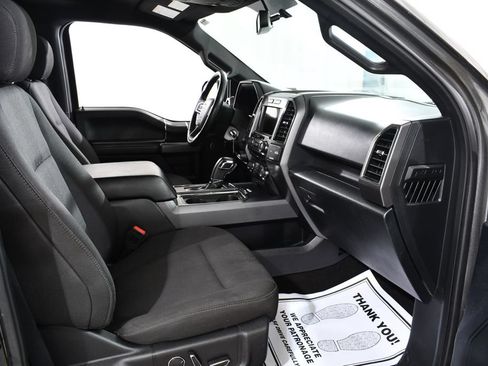 Used 2018 Ford F150 XLT w/ Equipment Group 302A Luxury AWD/4WD image 10