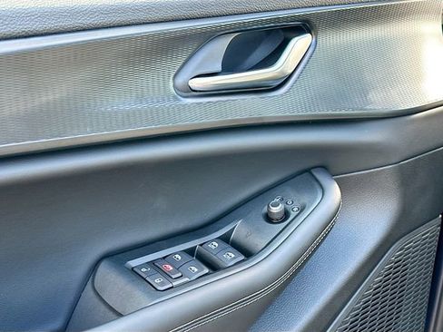 New 2025 Jeep Grand Cherokee L Altitude image 12