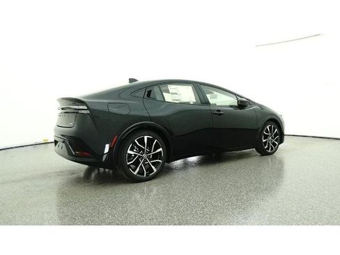 New 2026 Toyota Prius Plug-In Hybrid image 25