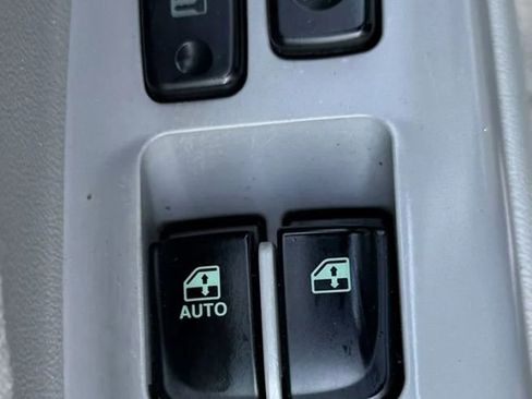 Used 2006 Hyundai Sonata GLS FWD image 23