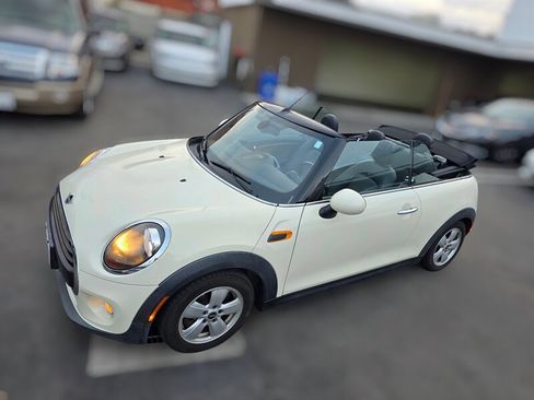 Used 2019 MINI Cooper Convertible image 15
