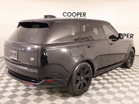Used 2023 Land Rover Range Rover SE AWD/4WD image 21