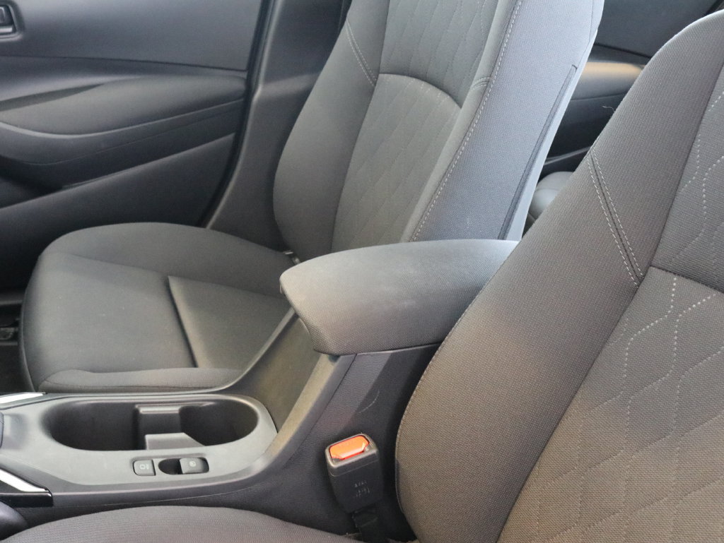 Used 2024 Toyota Corolla LE FWD image 18