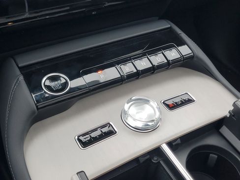 New 2026 Lincoln Navigator Reserve image 25