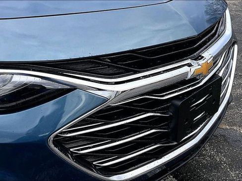 Used 2024 Chevrolet Malibu LS image 32