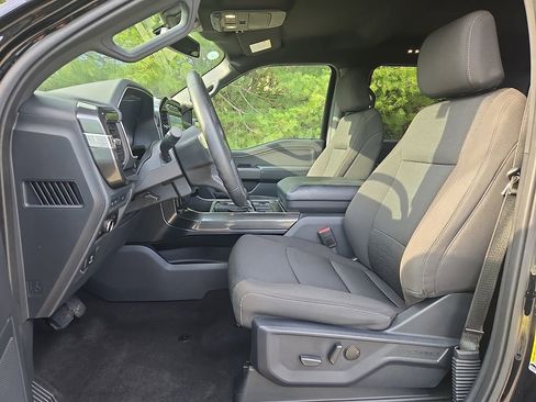 Used 2023 Ford F150 XLT w/ Equipment Group 302A High image 13