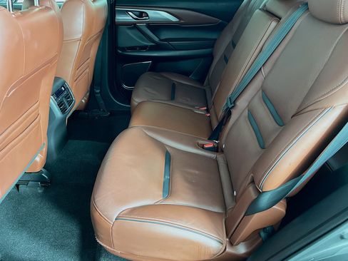 Used 2019 MAZDA CX-9 Signature image 5