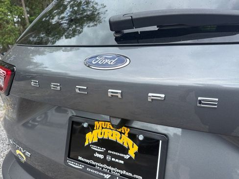 Used 2025 Ford Escape Active FWD image 16