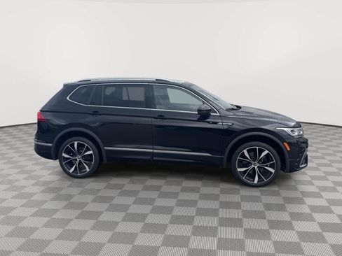 Certified 2024 Volkswagen Tiguan SEL R-Line w/ MDO Package, Two-Row AWD/4WD image 22