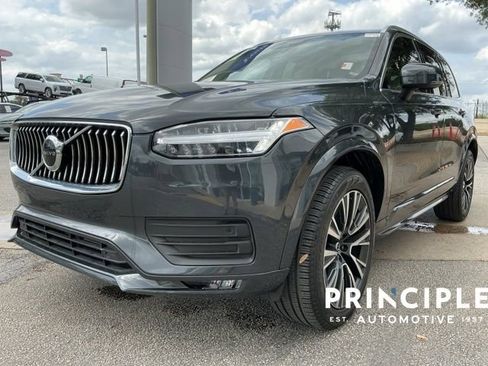 Certified 2022 Volvo XC90 T5 Momentum FWD image 4
